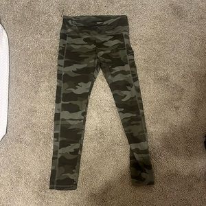 Camo leggings